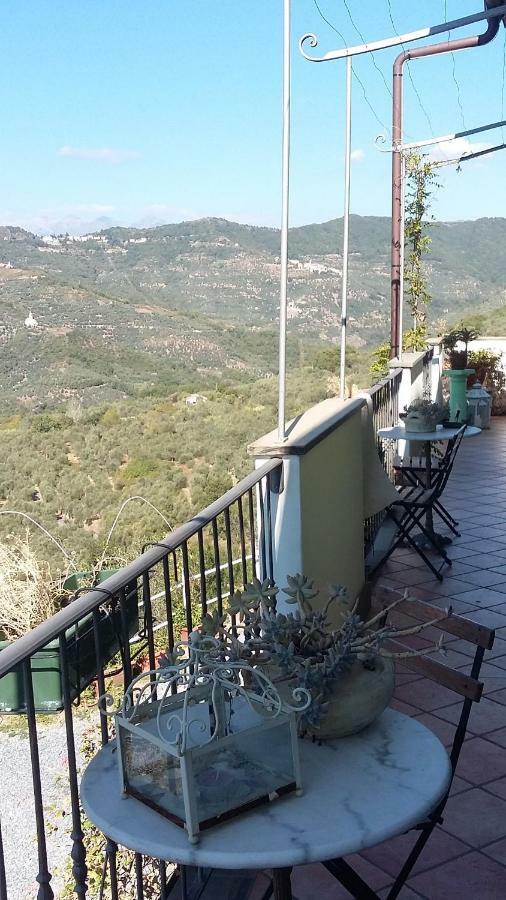 Villa Anna Torria Bagian luar foto